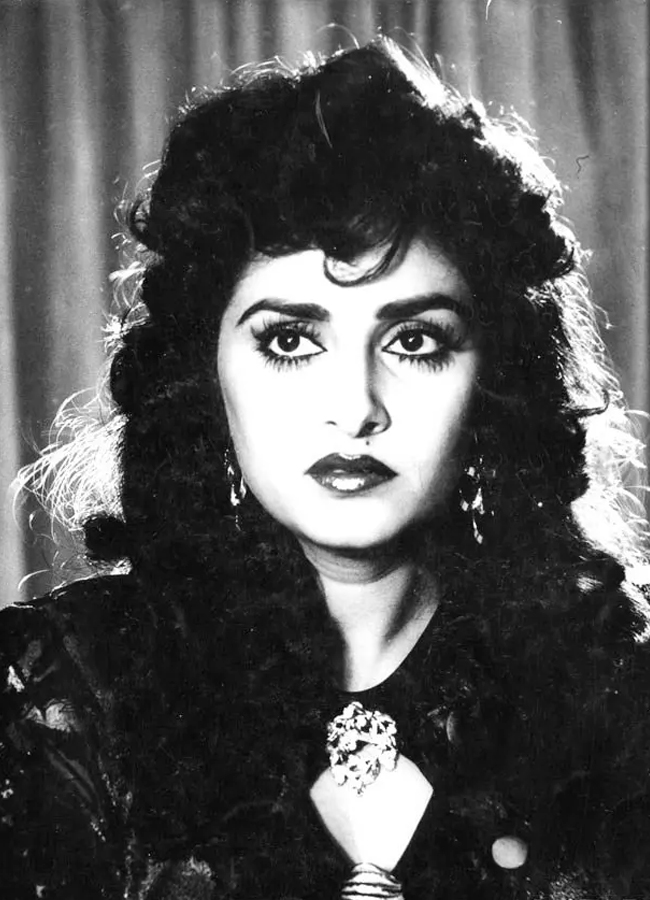 Jaya_Prada-8.jpg 9