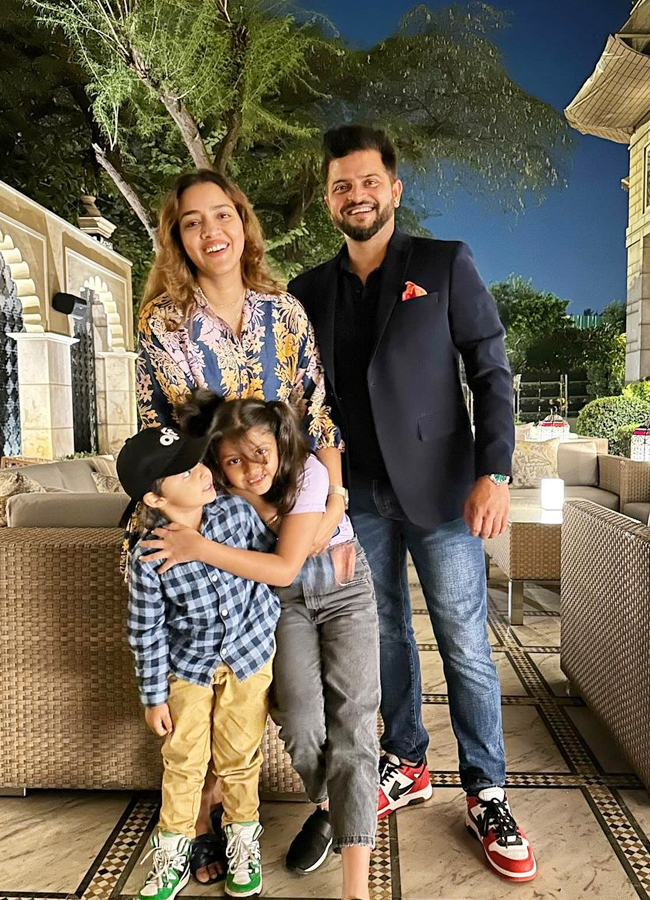Suresh-Raina-16.jpg 17
