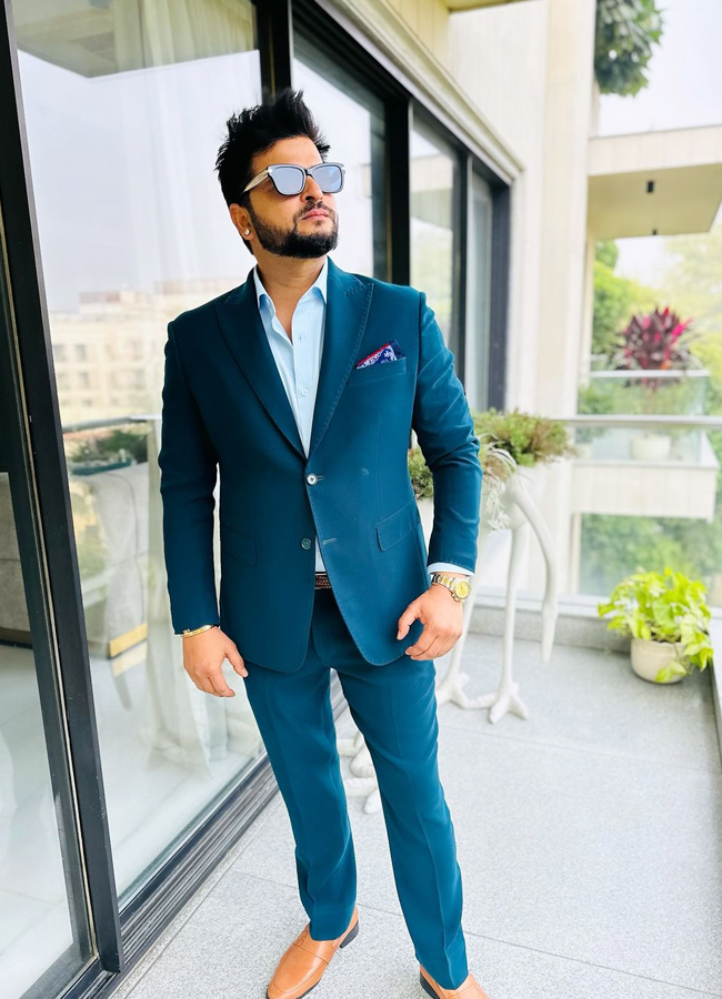 Suresh-Raina-8.jpg 9