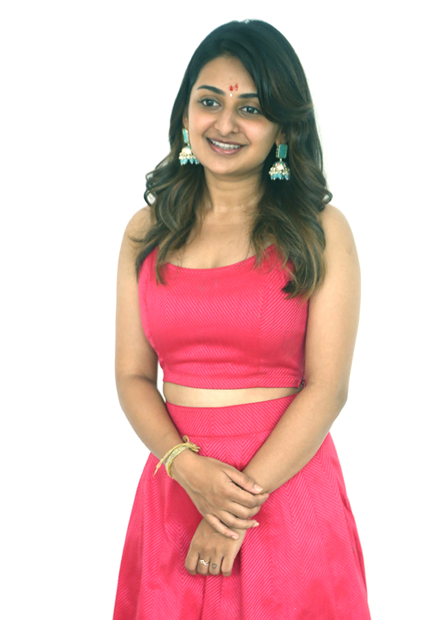 Actress_20Esther_20Anil_20Hot_20Photos-9.jpg 9