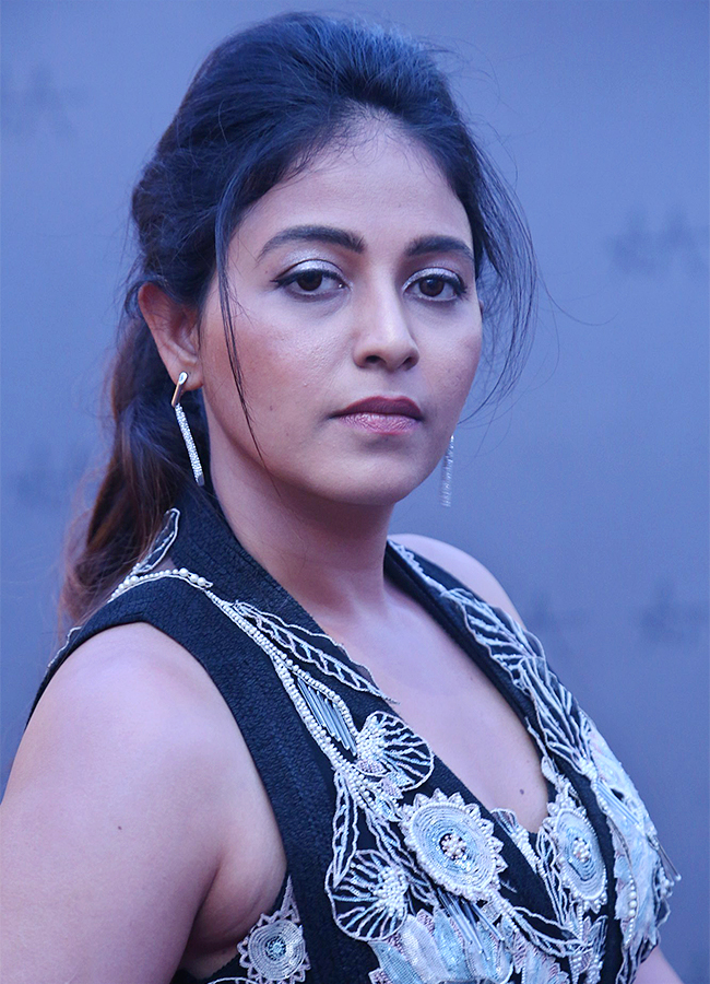 Geethanjali_20Malli_20Vachindhi_20Trailer_20Launch_20Event_20Photos-17.jpg 16