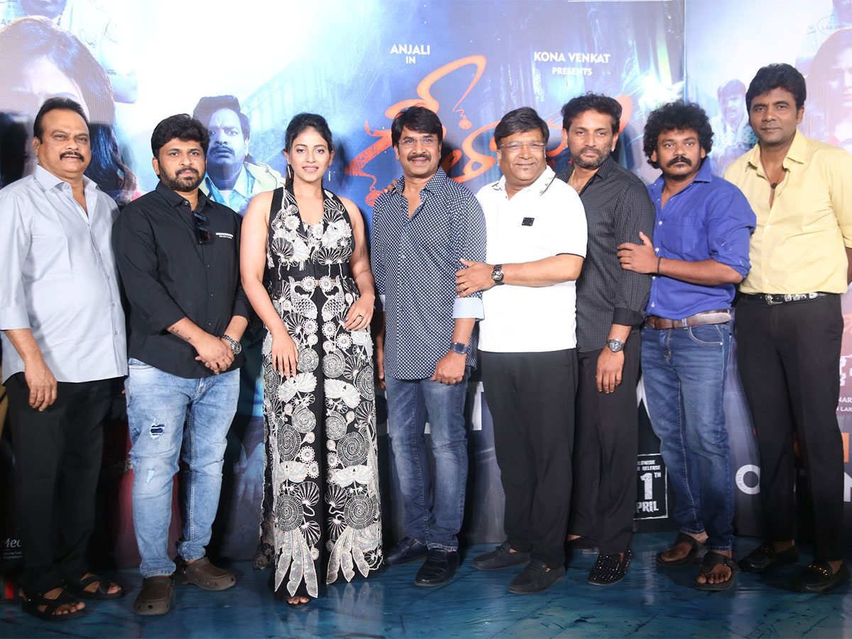 Geethanjali_20Malli_20Vachindhi_20Trailer_20Launch_20Event_20Photos-9.jpg 9