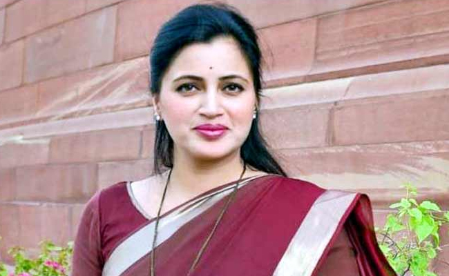navneet-kaur.jpg