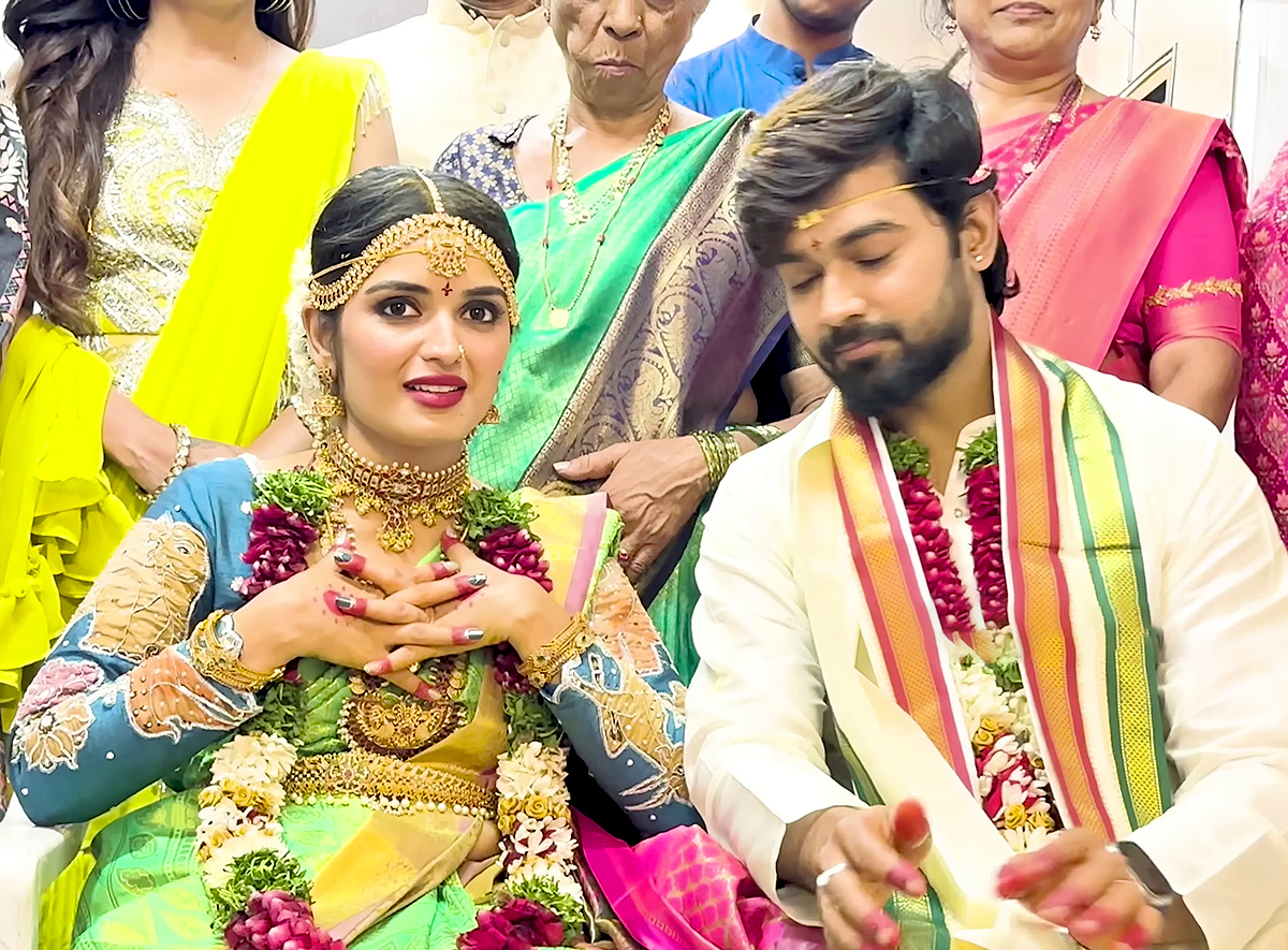 shivakumar_20marihal_20priyanka_20jain_20marriage-12.jpg 12