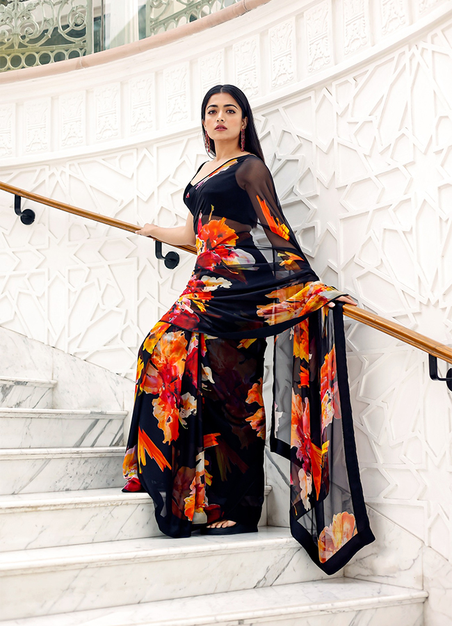 Actress_20Rashmika_20Mandanna_20Birthday_20Special_20photos-24.jpg 24