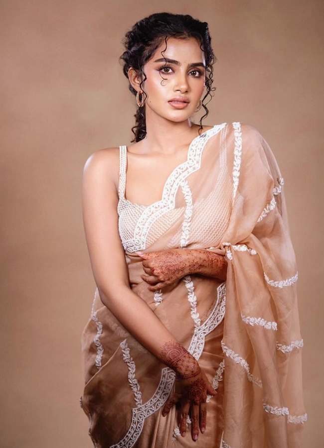 Anupama-Parameswaran-7.jpg 8