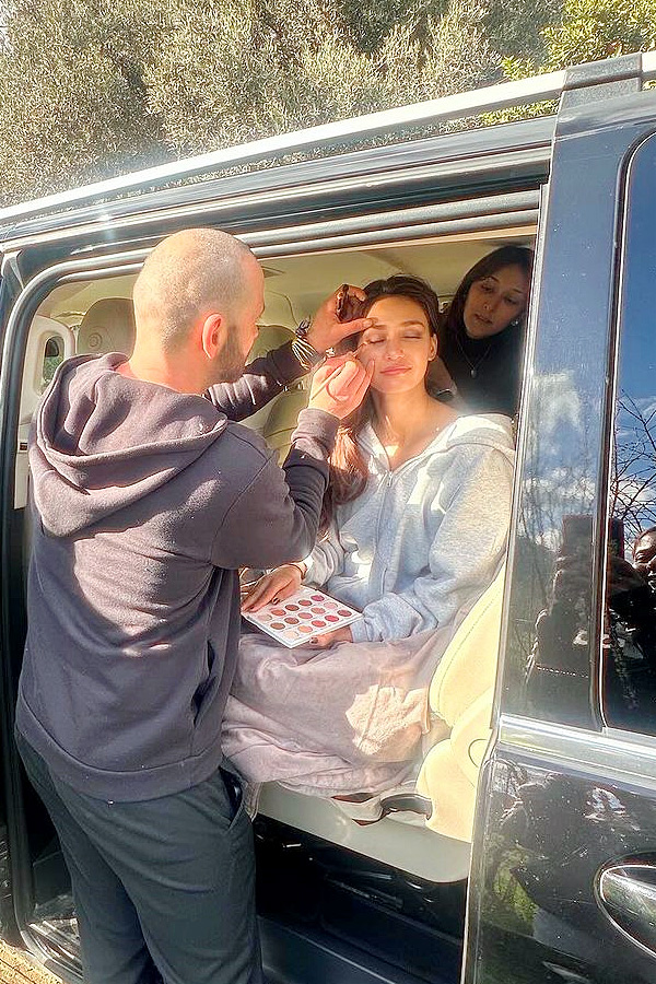 Disha_20Patani_20and_20Prabhas_20shoot_20in_20Italy_2C_20actor_20shares_20pictures_20from_20the_20sets_20Photos_3.jpg 4