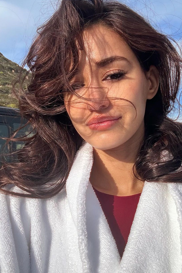 Disha_20Patani_20and_20Prabhas_20shoot_20in_20Italy_2C_20actor_20shares_20pictures_20from_20the_20sets_20Photos_5.jpg 6