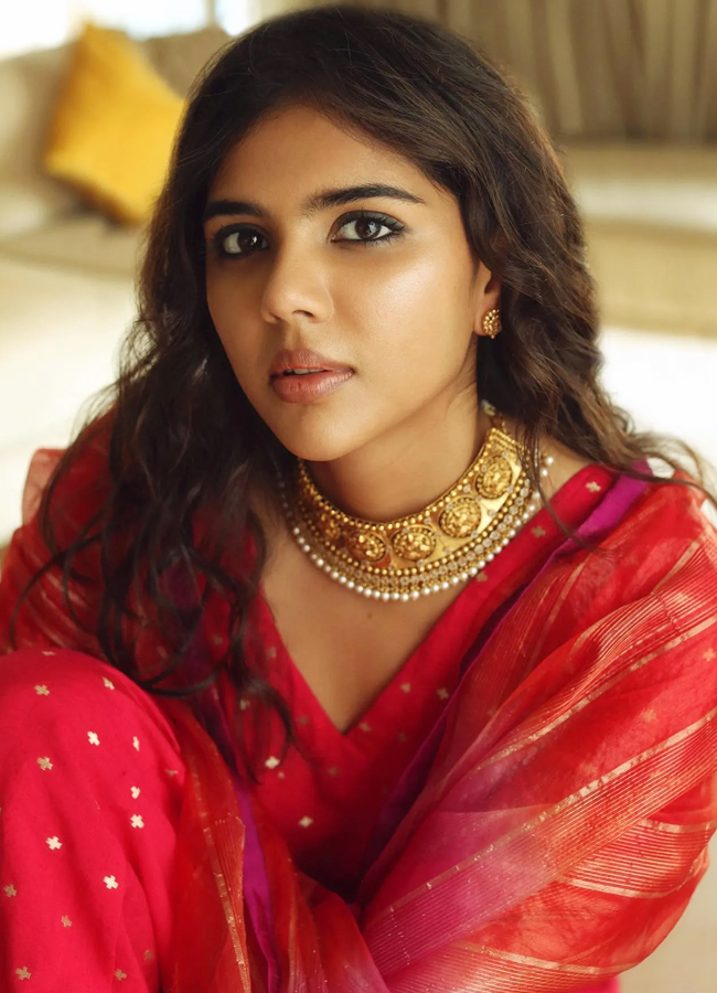 Kalyani-Priyadarshan-14.jpg 15