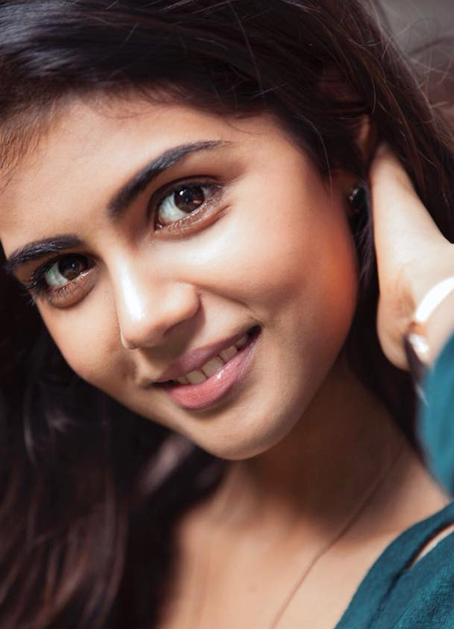 Kalyani-Priyadarshan-18.jpg 19