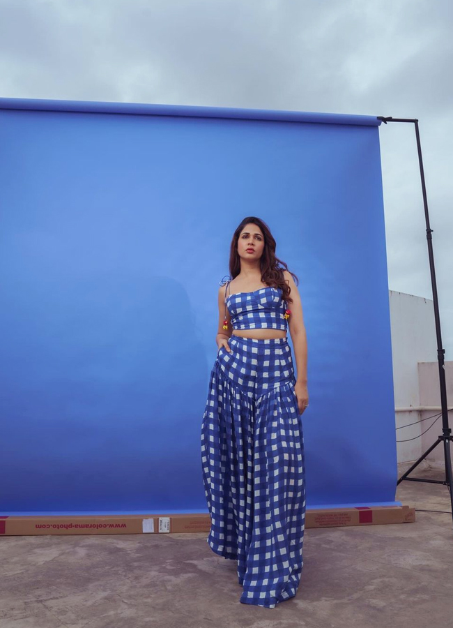 Lavanya-Tripati-11.jpg 12