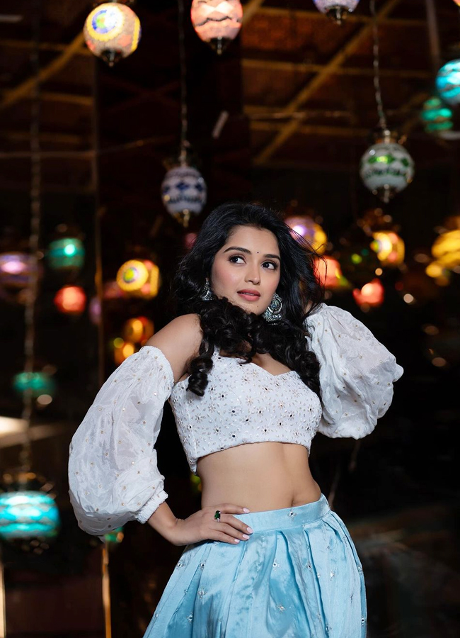 Priyanka-M-Jain-6.jpg 7