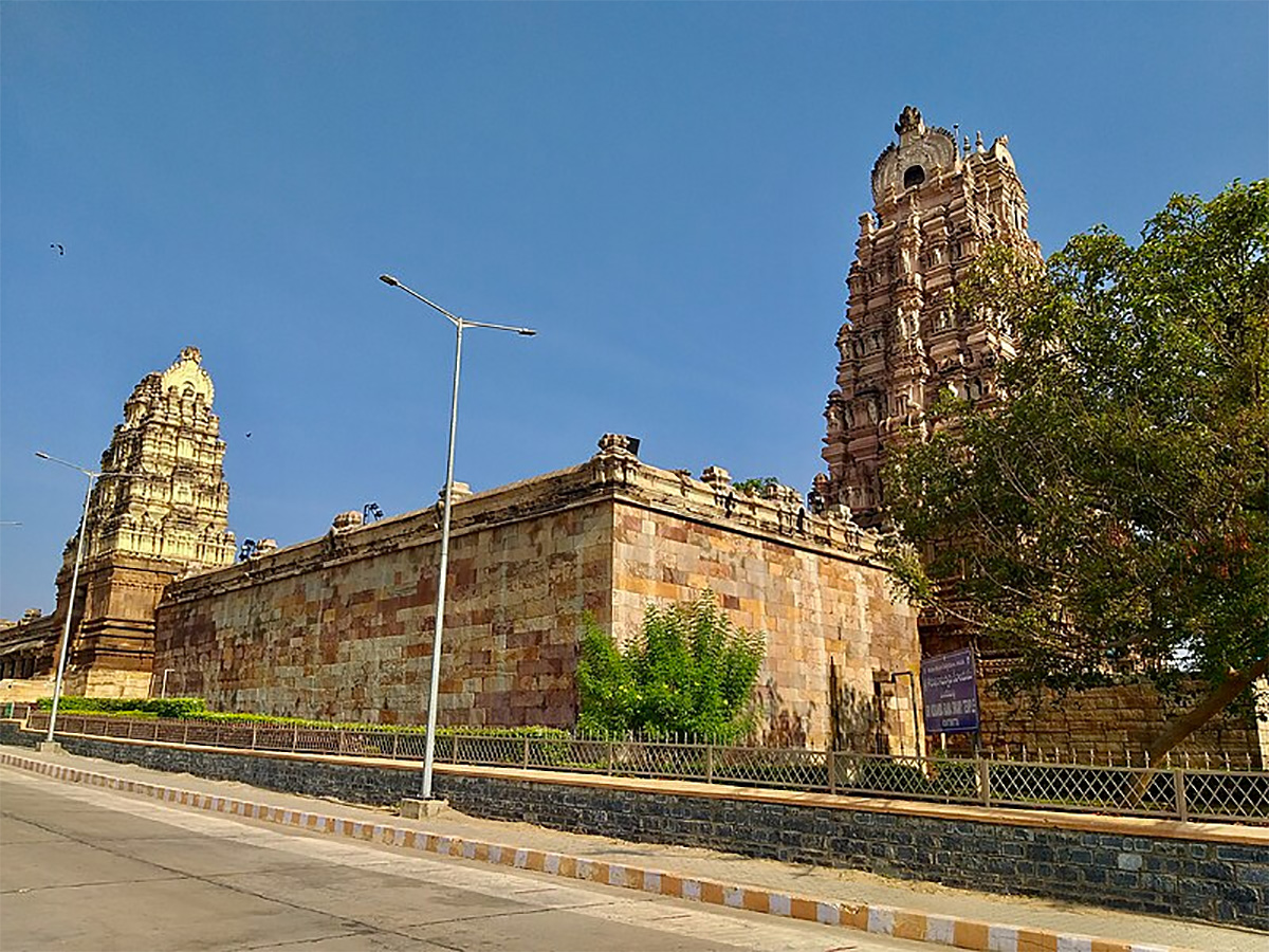 Vontimitta_20Kodanda_20Rama_20kalyanam_20_2812_29.jpg 12