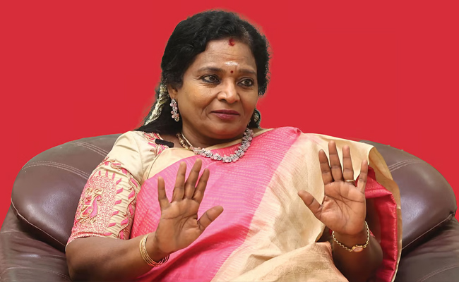 Tamilisai_20Soundararajan.jpg