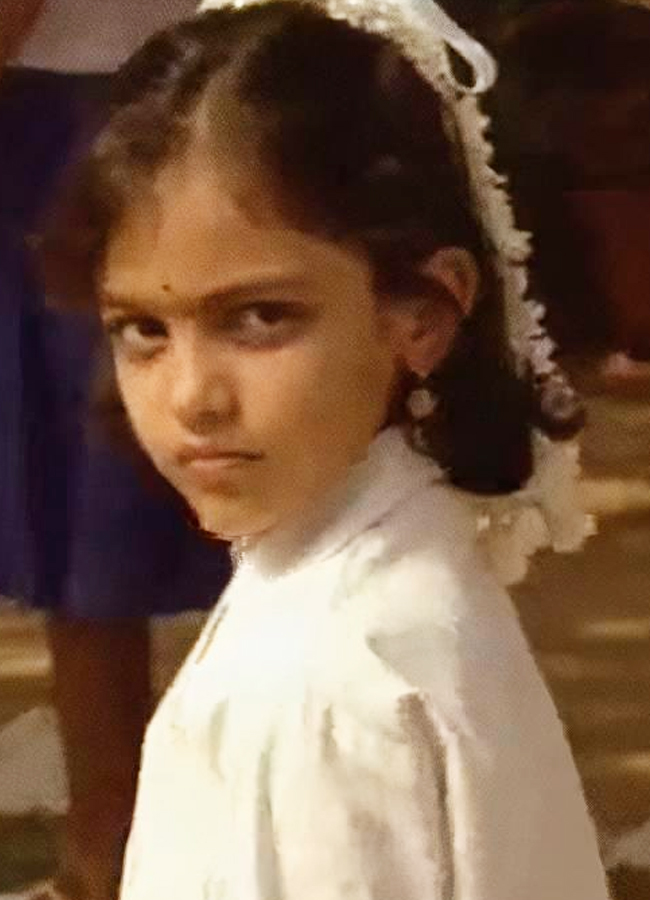 Nithya-Menen-2.jpg 4