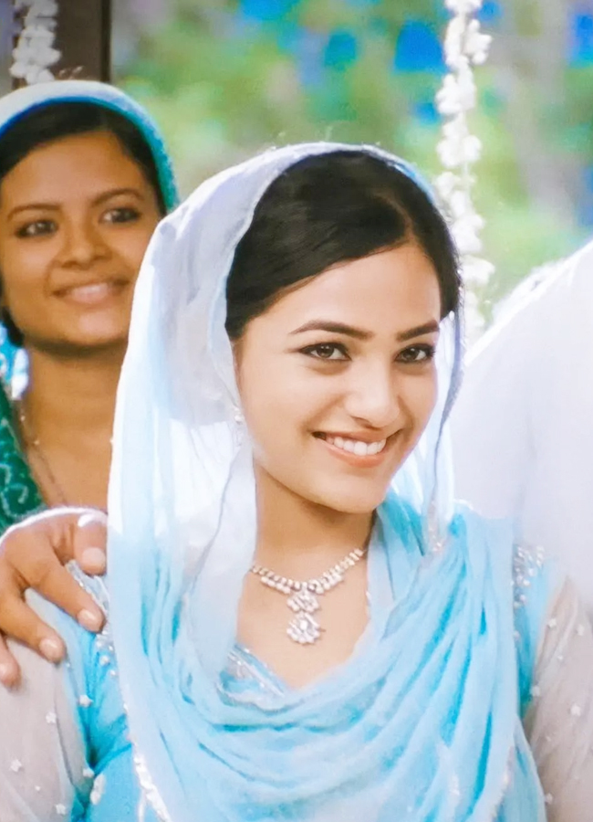Nithya-Menen-9.jpg 11