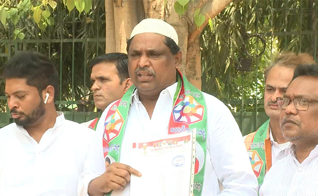 Shaik-Jaleel-complaint-to-EC.jpg