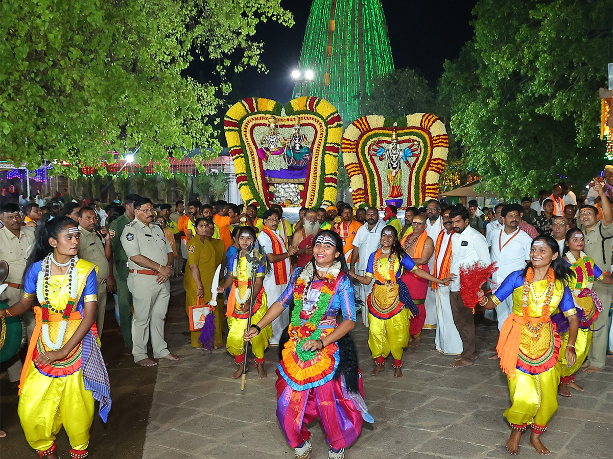 ugadi_202024_20celebration_20at_20Srisailam_20Temple-4.jpg 4