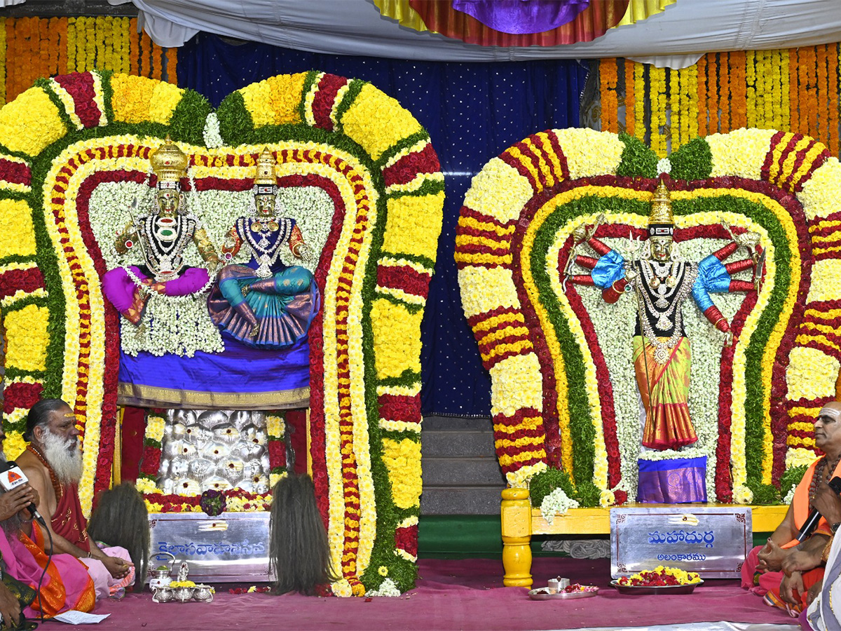 ugadi_202024_20celebration_20at_20Srisailam_20Temple-6.jpg 6