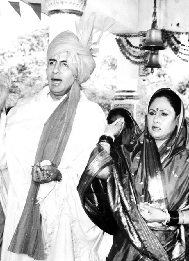 Jaya-Bhaduri-Bachchan-26_0.jpg 29