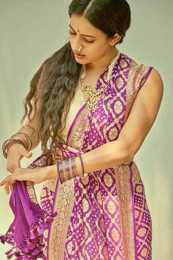 Niharika_20Fell_20in_20Love_20Once_20Again_20Her_20Latest_20Instagram_20Post_20Goes_20Viral_20Photos_20_2816_29.jpg 17
