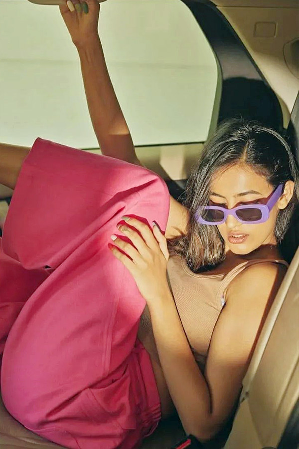 Niharika_20Fell_20in_20Love_20Once_20Again_20Her_20Latest_20Instagram_20Post_20Goes_20Viral_20Photos_20_2819_29.jpg 20