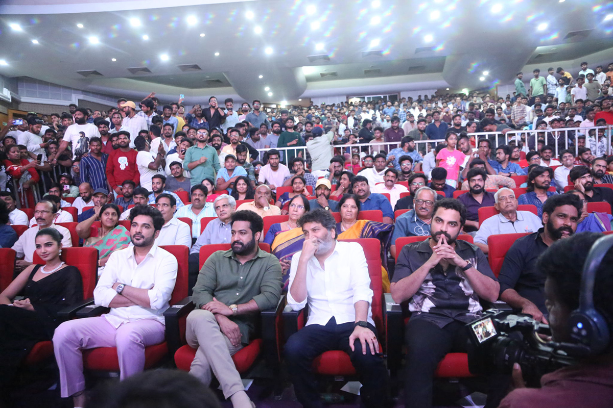 Photos_20_20Tillu_20Square_20Movie_20Success_20Meet_20-43.jpg 41