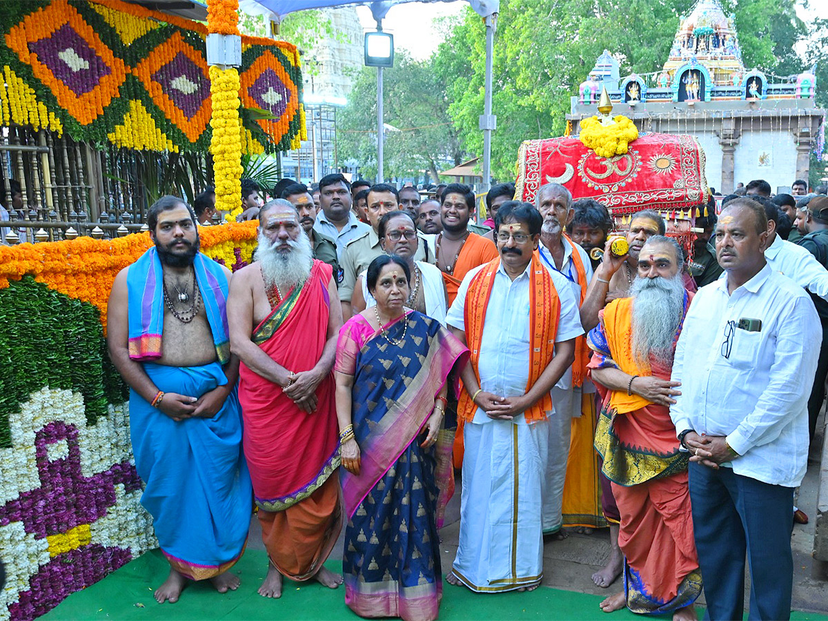 Ugadi_202024_20Celebration_20at_20srisailam_20temple_20Photos-12.jpg 12