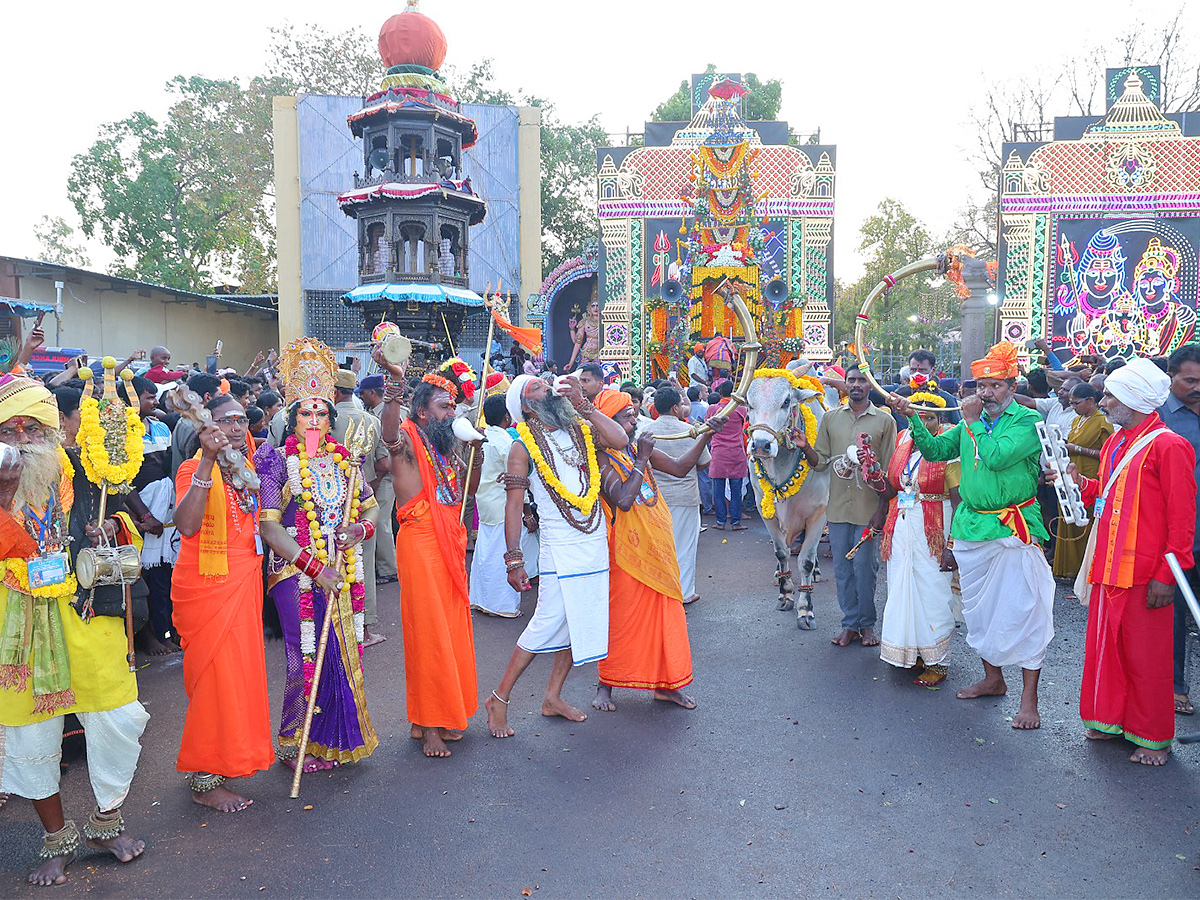 Ugadi_202024_20Celebration_20at_20srisailam_20temple_20Photos-22.jpg 18
