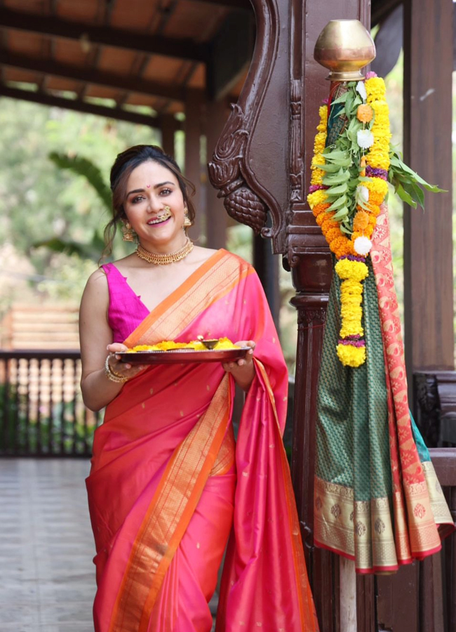 11.Amruta-Khanvilkar-Gudi-Padwa-2024.jpg 12