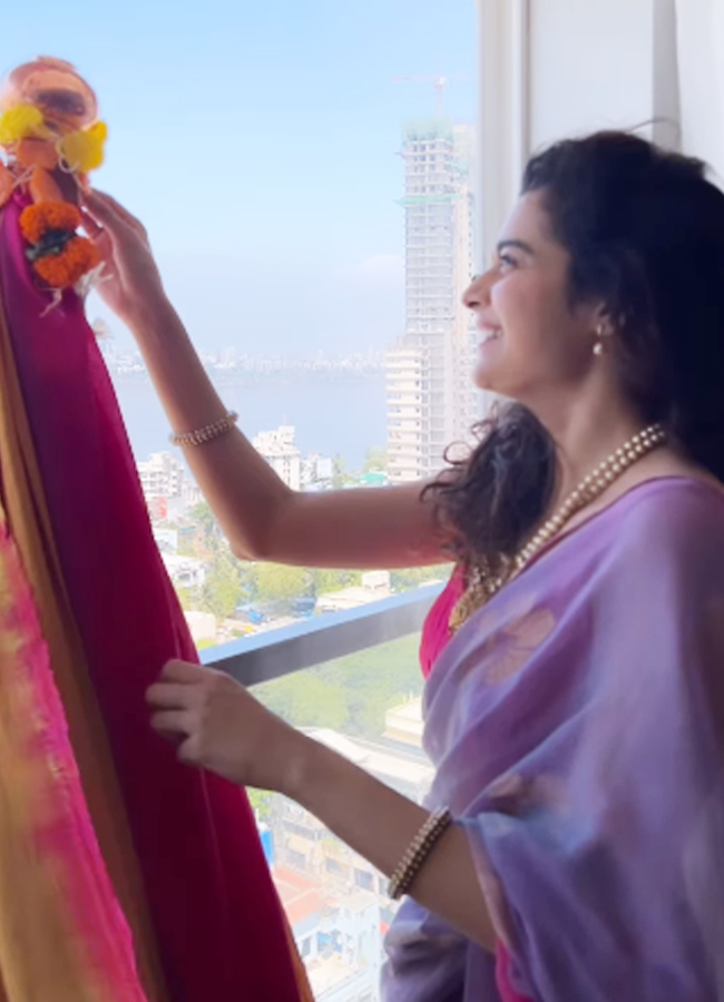 8.Mithila-Palkar-Gudi-Padwa-2024.jpg 9