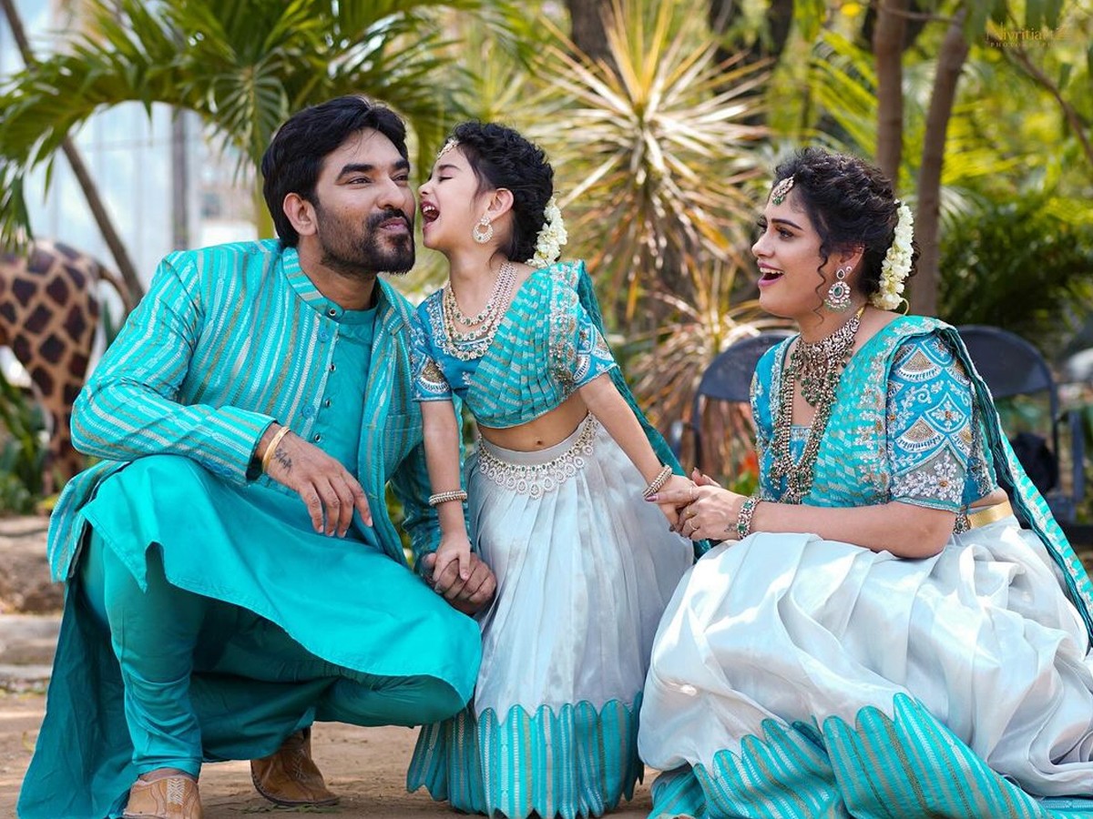 Anjali-Attota-Ugadi-2024-2.jpg 3