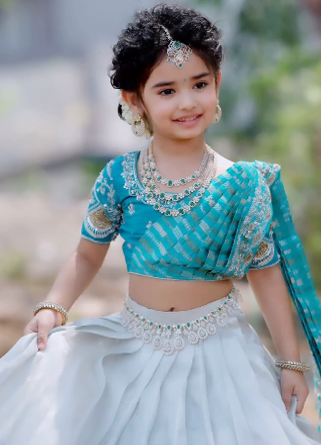 Anjali-Attota-Ugadi-2024-4.jpg 5