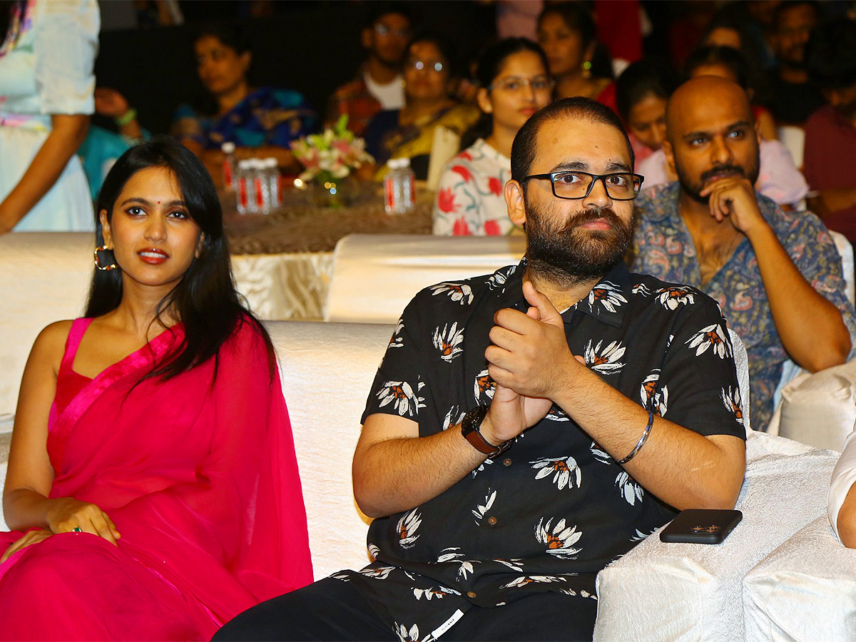Love_20Me_20Movie_20Audio_20Function_20photos-10.jpg 10