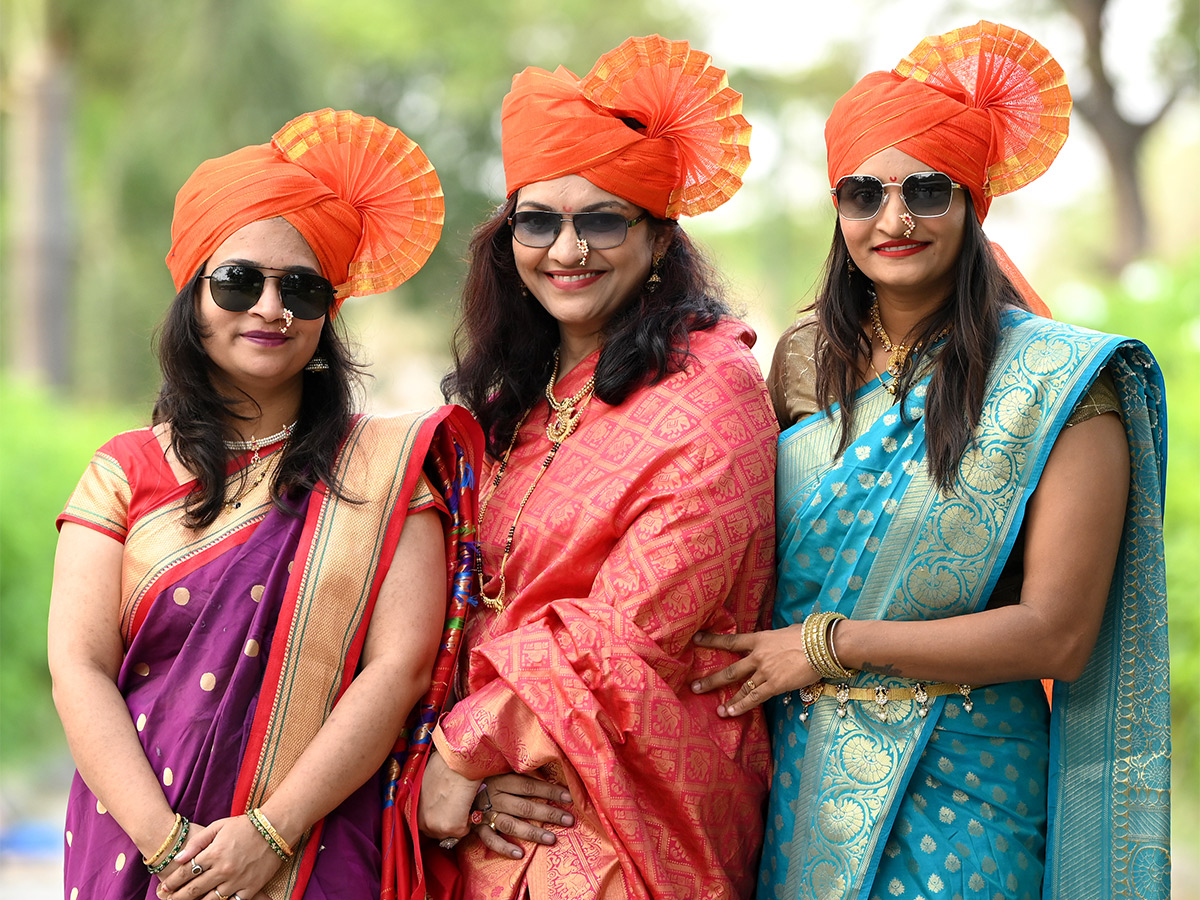Marathi_20women_20celebrating_20Gudi_20Padwa_20celebrating_20photos-2.jpg 2
