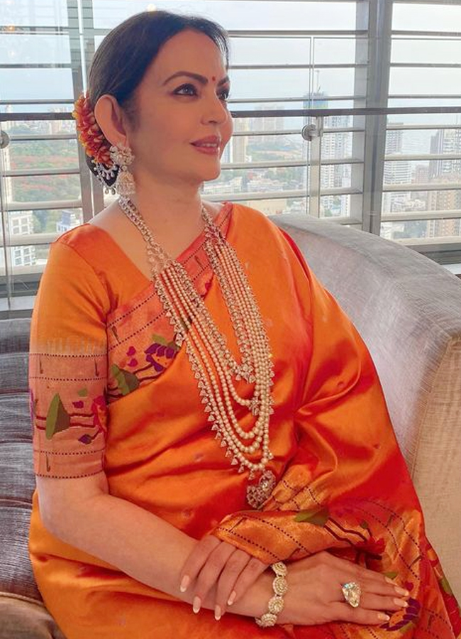 Nita-Ambani-Collection-Jewellery-11.jpg 16