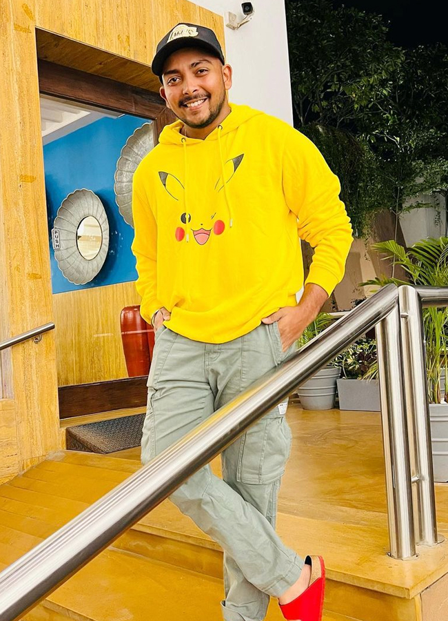 Prithvi-Shaw-Luxury-House-12.jpg 13