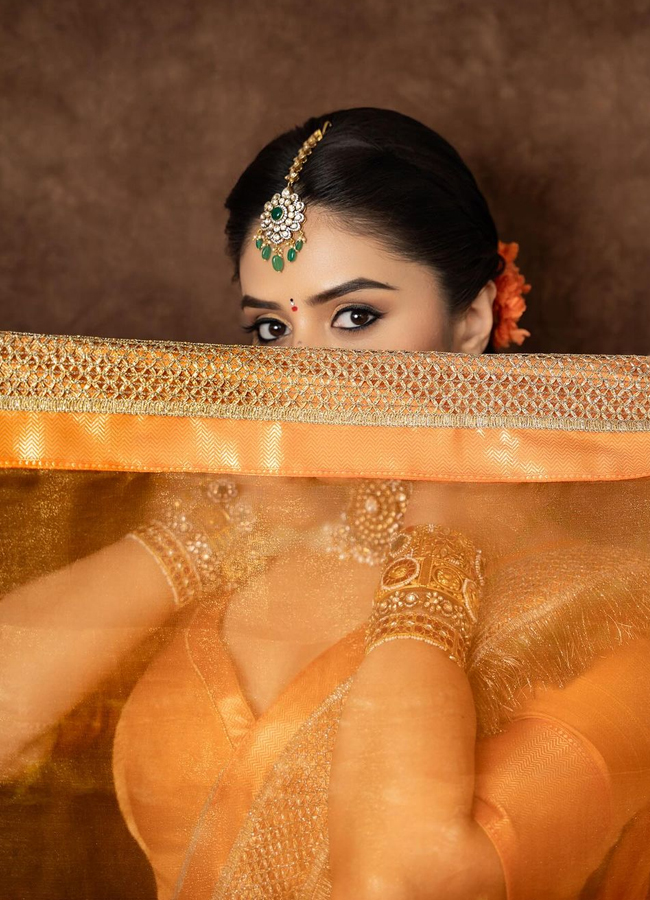 Sreemukhi-Ugadi-2024-5.jpg 6