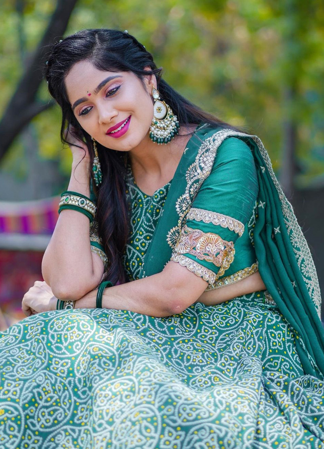 Tejaswini-Gowda-Ugadi-2024-1.jpg 2