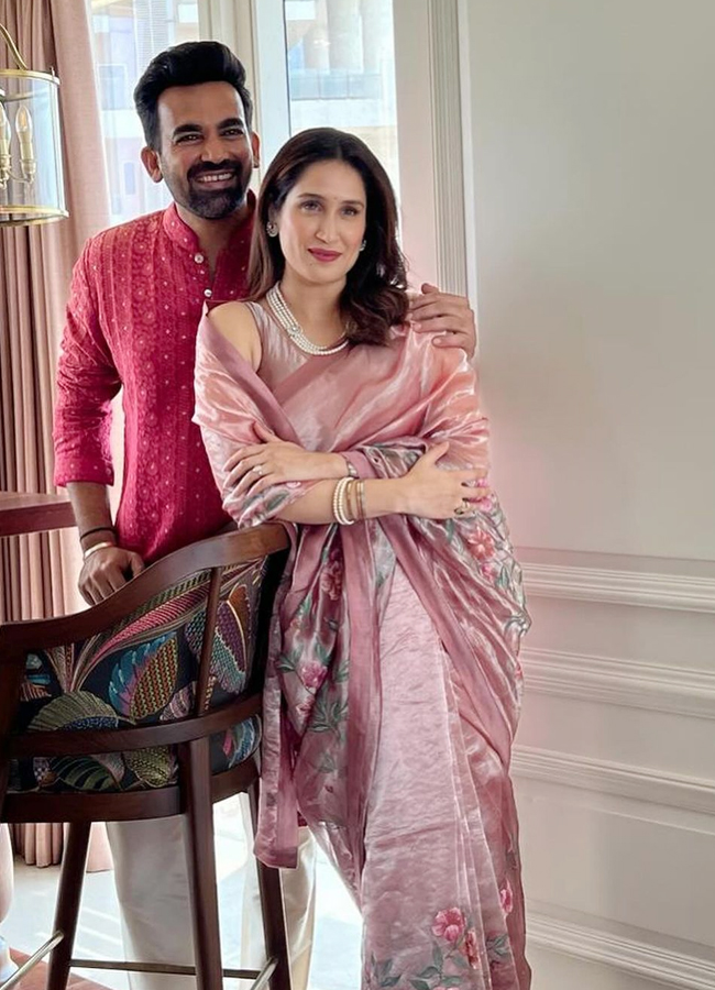 Zaheer-Khan-Gudi-Padwa-2024-3.jpg 4