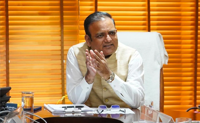 raj_20kumar_20ananad.jpg