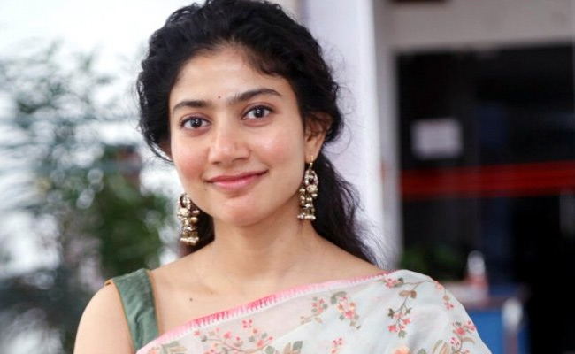 saipallavi.jpg 18
