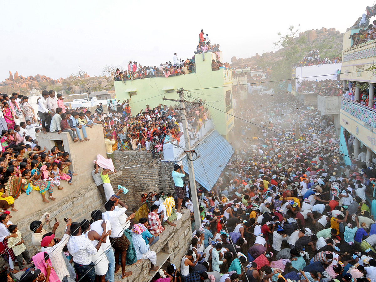 Pidakala_20Samaram_20Festival_20In_20Kairuppala_20Photo_20Gallery-15.jpg 14