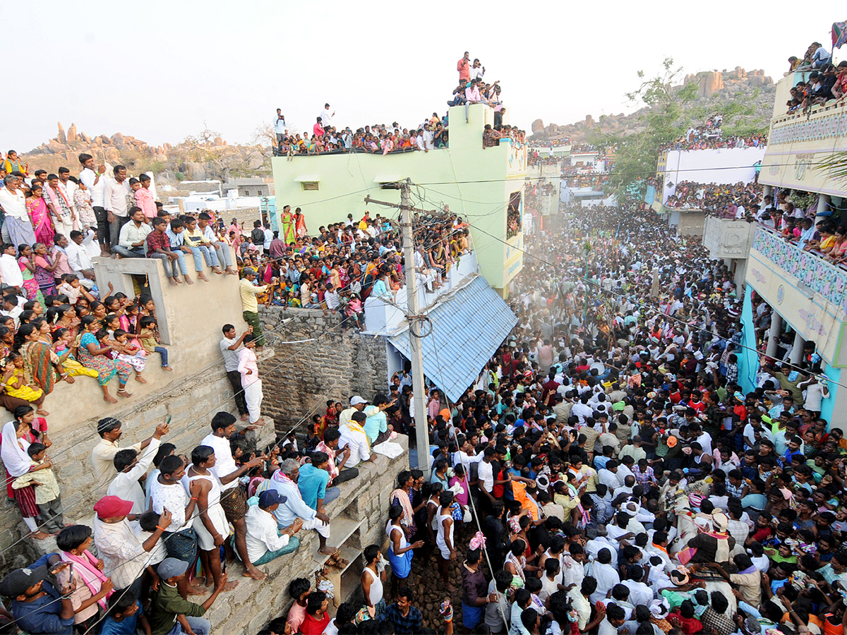 Pidakala_20Samaram_20Festival_20In_20Kairuppala_20Photo_20Gallery-16.jpg 15