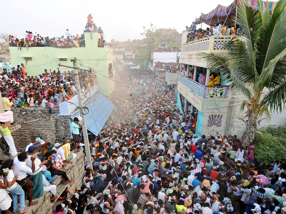 Pidakala_20Samaram_20Festival_20In_20Kairuppala_20Photo_20Gallery-2.jpg 2