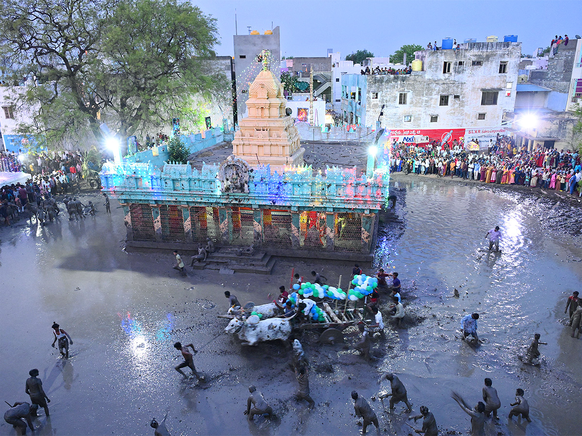 Pidakala_20Samaram_20Festival_20In_20Kairuppala_20Photo_20Gallery-22.jpg 20