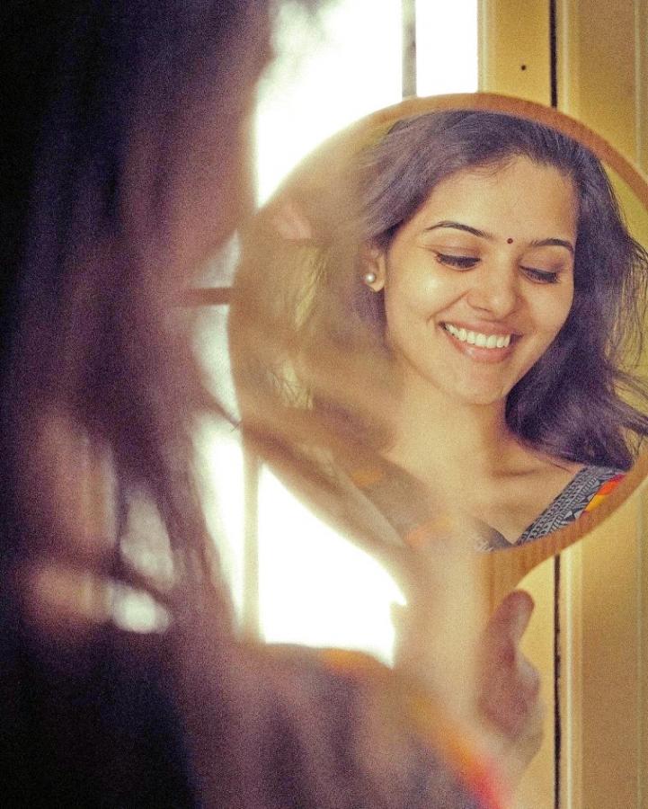 SwathishtaKrishnan-07.jpg 7