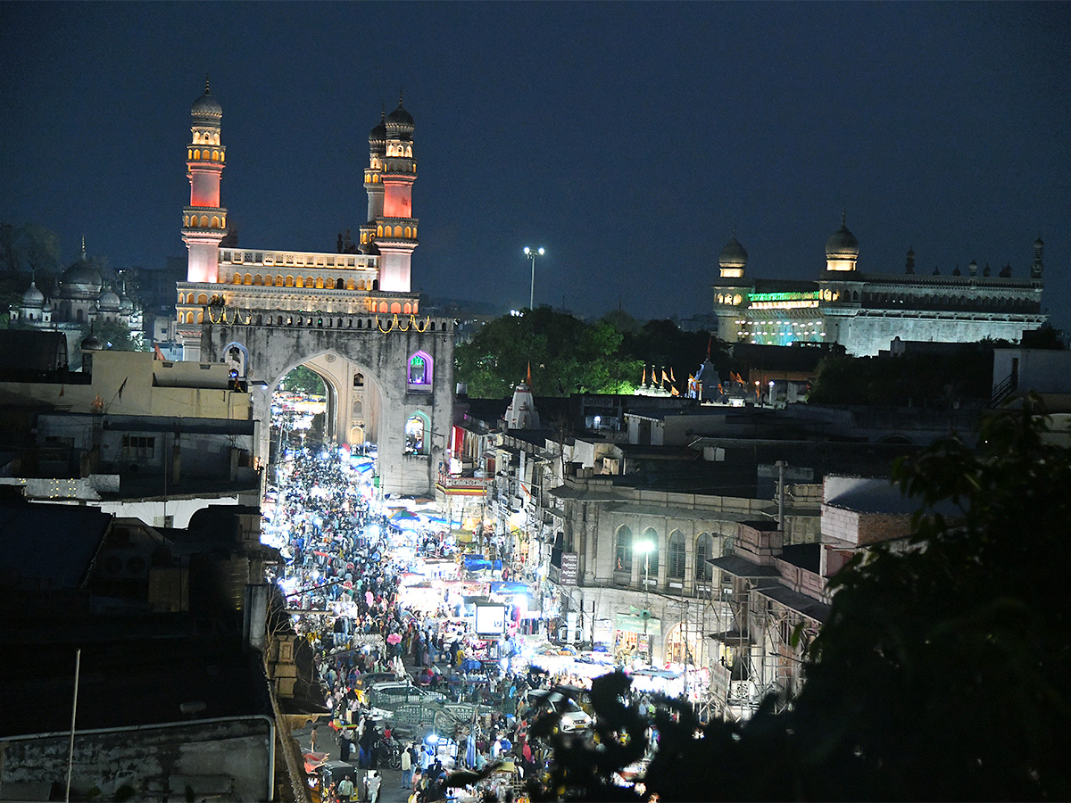 ramadan_20celebration_202024_20at_20charminar_20photos-4.jpg 1