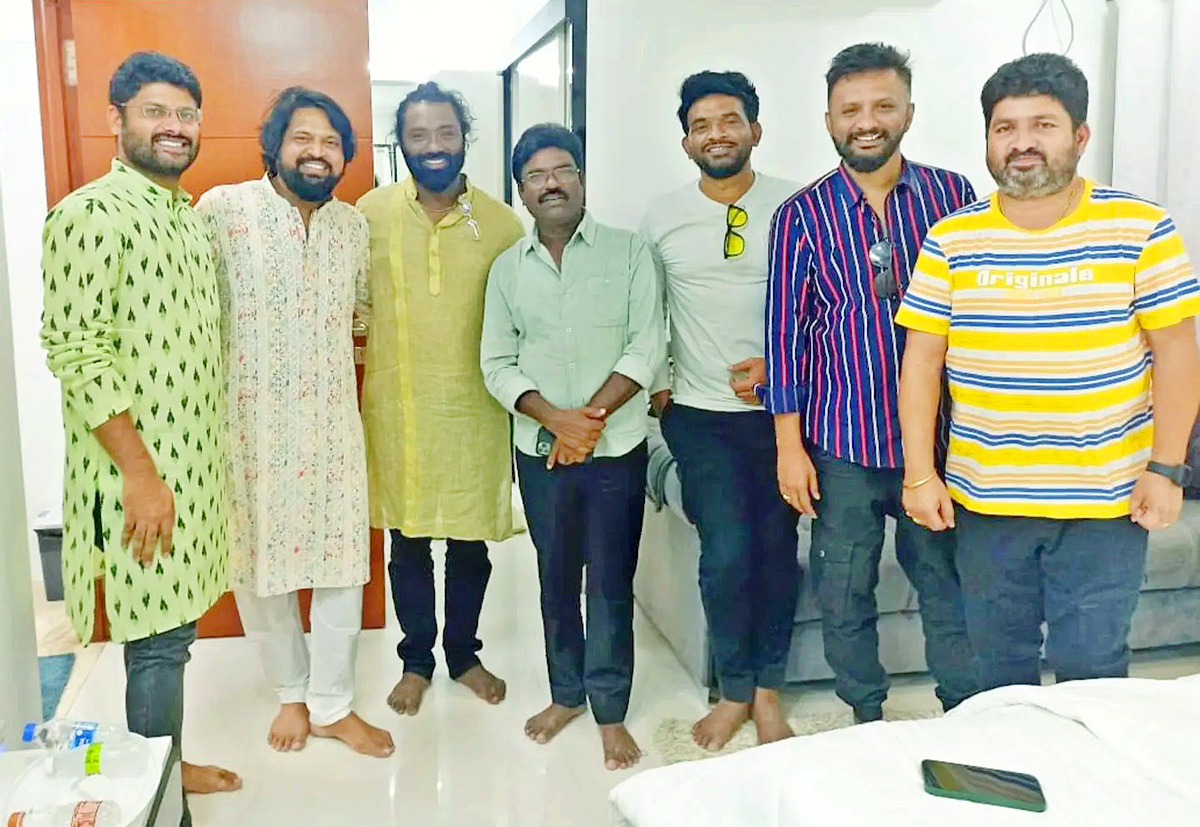 Actress_20Sowmya_20Janu_20Eid_20Celebrations_20At_20Banjara_20Hills_20_2812_29.jpg 12