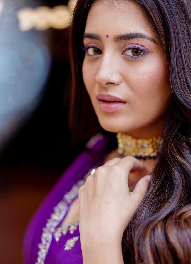 Rashi-Singh-6.jpg 7